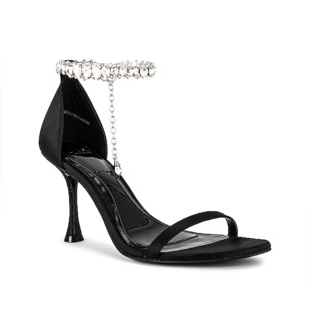 JLO Jennifer Lopez x REVOLVE Avenue Sandal in Black